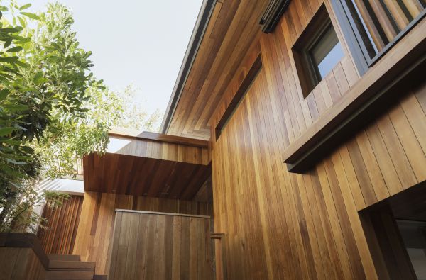 Cost of Wood Siding Repair in Columbia