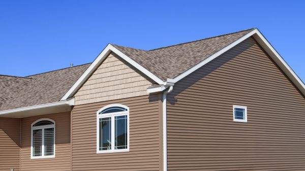 Cost of Residential Siding Service in Columbia