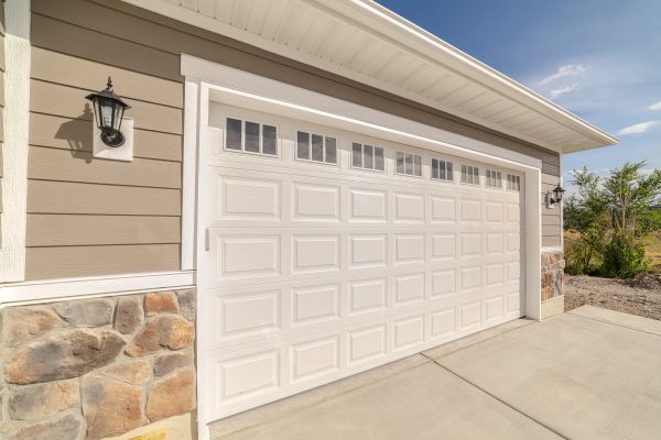 Cost of Garage Siding Repair in Columbia