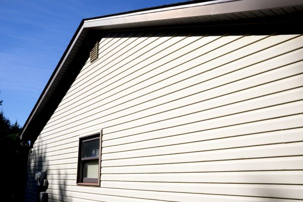 Cost of Dutch Lap Siding Installation in Columbia