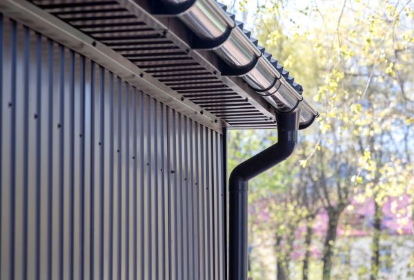 Cost of Sheet Metal Siding Repair in Columbia